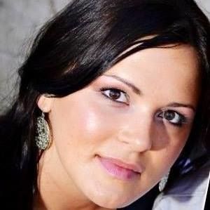 Meet your Posher, Lizzie